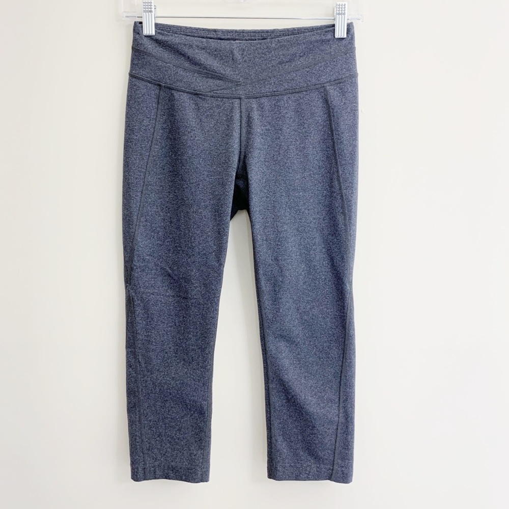 !SALE! LUCY Hatha Capri Leggings